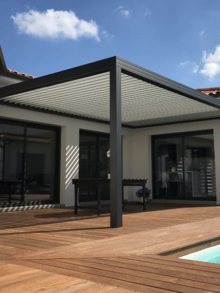 Pergola bioclimatique